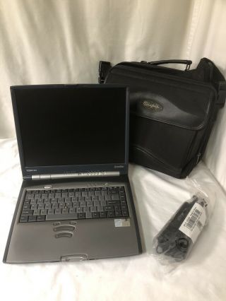 Vintage Toshiba Satellite Laptop Windows 2000 Professional W Carry Bag Charger