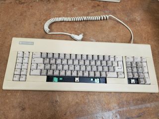 Commodore Colt Pc - 20 At Keyboard (but -)