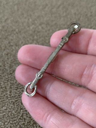 Vintage Collar Bar Clip Silver Tone With Horse Shoes (bl)