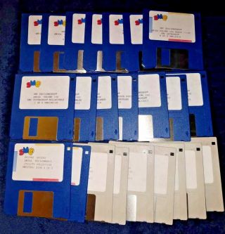 Amiga Commodore Computer 500 1200 4000 Clip Art Fonts Disks And Books Graphics