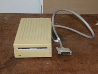Vintage Apple 3.  5 Drive A9m0106 External Floppy Drive P/n 825 - 1304 - A