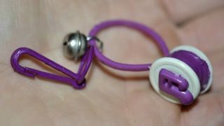 Vintage 80 ' s Plastic Clip Charms Bell Necklace Headphones Purple & White Charm 2