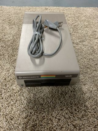 Commodore 64 Single Drive Floppy Disk Drive 1541 - Powers On,