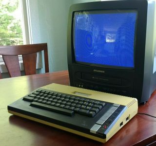 Atari 800xl Home Computer System
