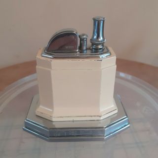 Vintage ronson touch tip table lighter cream.  very few marks 2