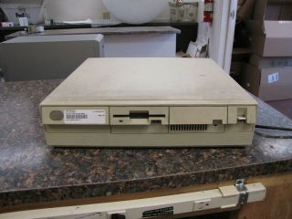 Ibm Personal System Model 30/286 Ps/2 Type 8530 - E21 Computer 640kb 8mhz W/disk