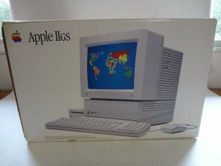Vintage Macintosh Apple II GS Computer System EMPTY BOX ONLY 2