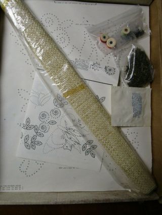 Vintage String Art Kit On Grasscloth - Butterfly 16 x 20 Kit 3