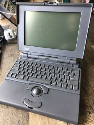 Apple Macintosh Powerbook 170 M5409 Laptop W/ Power Supply (not Powering Up)