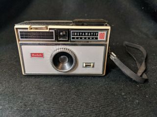 Vintage Kodak Instamatic 100 Compact Film Camera Usa 1963