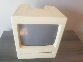 Vintage Macintosh Plus 1mb Computer M0001a