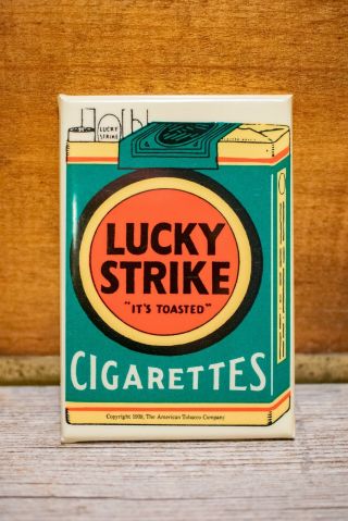 1938 Vintage Advertising Celluloid Pocket Mirror Lucky Strike Cigarrette Tobacco 2