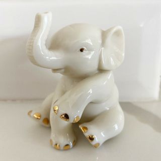 Vintage Lenox Fine Porcelain Sitting Elephant Figurine,  2.  75” Tall,  Bone White