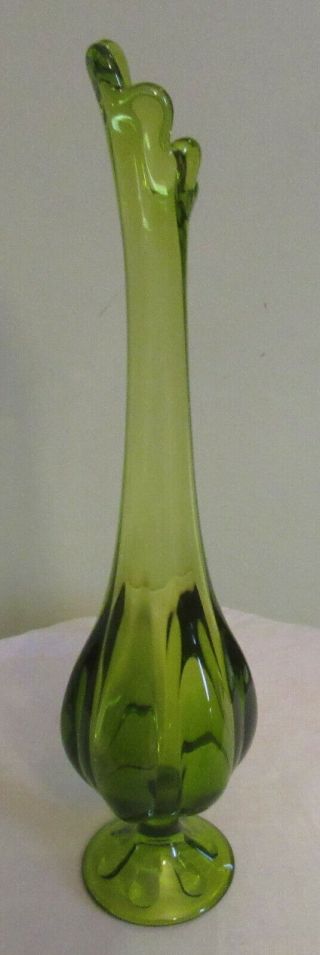 Stunning Vintage Viking Glass " Epic " Avocado Green 6 - Petal Swung Vase,  Pristine