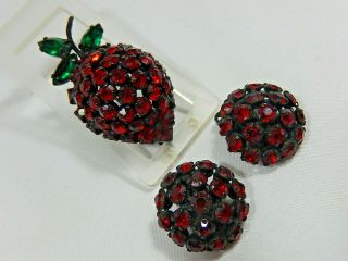 Vtg Signed Warner Ruby Red Rhinestone Strawberry Brooch & Clip Earrings Set Evc