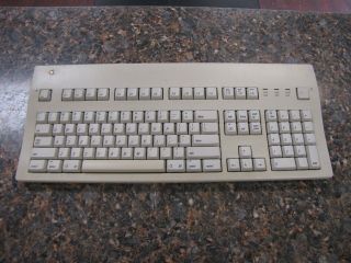 Vintage Apple M3501 Macintosh Computer Extended Keyboard Ii Made In Usa -