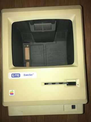 Vintage Apple Macintosh 512k M0001w External Exclosure Only (upgraded To Plus)
