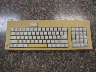 Vintage Apple Computer M0116 Keyboard Macintosh - Made In Usa -