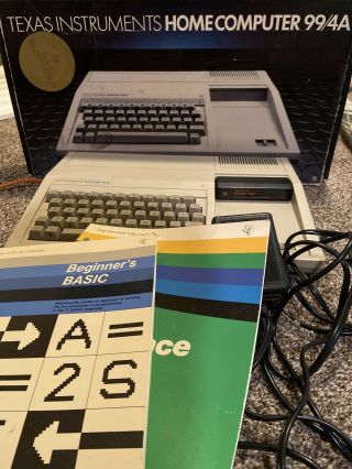 Ti - 99/4a Vintage Home Computer Texas Instrument Home Computer And Books