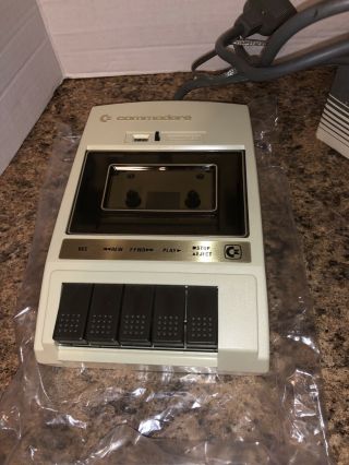 Vintage Commodore C2N Cassette Unit - PARTS REPAIR AS - IS 3