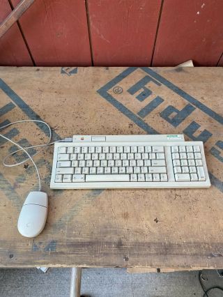 Vintage Apple Keyboard Ii M0487 For Macintosh Classic