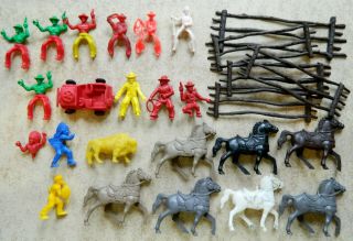Vintage 1960s Lido Toys 45mm Plastic Cowboys Indians Toy Soldiers Horses & Fence