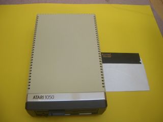 Atari 1050 Disk Drive Powers Up And Spins With Games No Power Supply