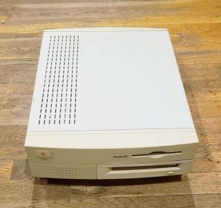 Vintage Apple Macintosh 7100/66 With Os 8 - M2391