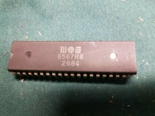 MOS 6567R8 VIC for Commodore 64/C64/SX64,  PLA Replacement Module 2
