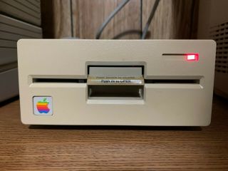 Apple 5.  25 Drive A9m0107 External Floppy Drive Apple Ii,  Iie,  Iigs,  Laser 128