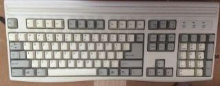 Vintage Mitsumi Keyboard Kpq E99zc 13 5 - Pin Din Connector Model Kpqea4za