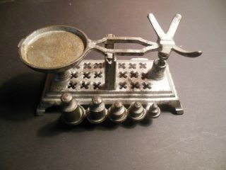 Vintage Antique Scale - Cast Iron - - Very Cool - It - All Weights