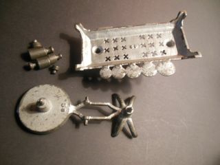 Vintage Antique Scale - Cast Iron - - Very Cool - It - all weights 3