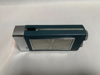 Vintage Crown Model TR - 860 8 - Transistor Radio Flashlight Combination (A8) 3