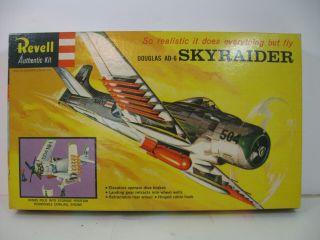 1959 Vintage Revell " S " Kit 1/40 Douglas Ad - 6 Skyraider H269:198 (first Issue)