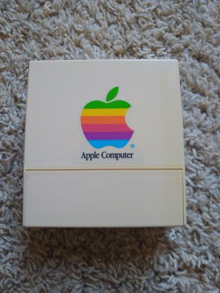 Vtg Apple Computers 3.  5 " Diskette Floppy Disk Storage Case 4 " X4.  25 "