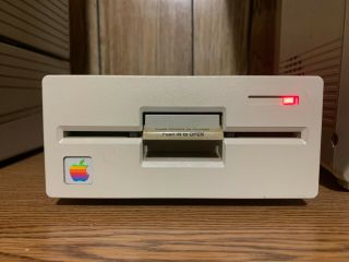 Apple 5.  25 Drive A9m0107 External Floppy Drive Apple Ii,  Iic,  Iie,  Iigs
