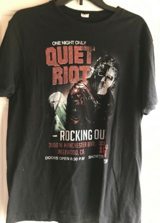 Vintage 1984 Concert Tee - Shirt Quiet Riot Ingelwood Ca.  Size Large