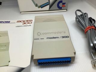 Commodore Modem 300 Model 1660 And Cables 2