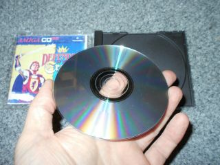 1993 VINTAGE COMMODORE AMIGA CD32 DEFENDER OF THE CROWN 2 GAME W/ INSTRUCTIONS 3