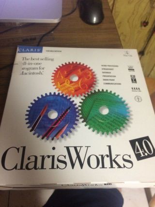 Claris - Claris 4.  0 For Macintosh 3.  5 Media 6 Floppy Discs,  Bonus Softwar