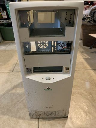 Gateway Gp6 - 400 Desktop Computer Vintage Case Great For Gaming Build