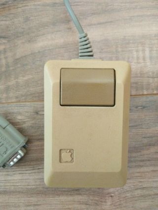 Vintage Apple Computer Desktop Mouse For Macintosh Mo100