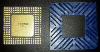 Intel 486SX - 20 CPU processor SX406 1989 Rare Vintage 2
