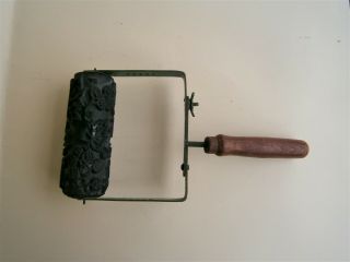 Vintage Rubber Paint Roller Wall Rolling Primitive Iron Handle