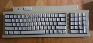 Vintage Apple M0487 Keyboard Ii For Macintosh Or Apple Iigs