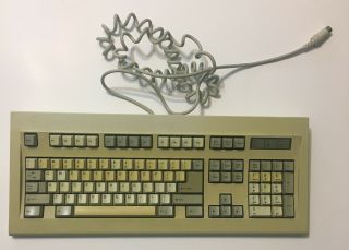 Vtg Mitsumi Keyboard Model Kpq - E99yc At / Xt For Repair,  Some Keys Not
