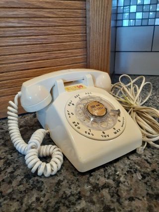 Vintage ITT Bell Rotary Phone Rotary Dial Desk Telephone ITT Model 500 USA Beige 3