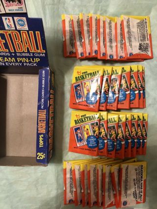One 1980 - 81 Topps Basketball Wax Pack From Box Magic Bird Erving Rookie Rc ?? 2