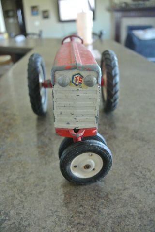 Vintage Tru Scale Tractor Red Narrow Front End 2